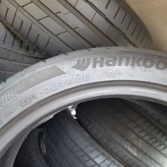 235/40/19 Hankook 2ks 7mm letni na Tesla ID - 6