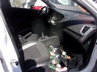 Hyundai i20 1.2i-84 Eddition - 6