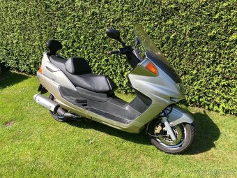 YAMAHA MAJESTY 250 - 6