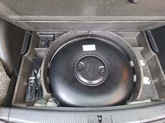 VW GOLF Plus - 6