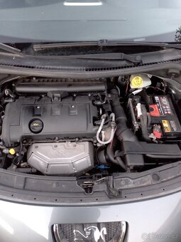 Peugeot 207 1,4 i - 6