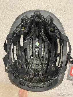 Cyklistická silniční helma Bolle Furo Mips - 6