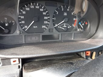 BMW 3 E46 320i 125kW 2001 - dily z vozu-motor KO - 6