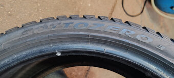 Zimní pneumatiky PIRELLI 215/40R18 89V 6,00mm - 6