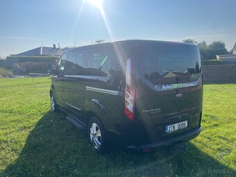 Ford tranzit turneo custom titánium 2,2 TDI 114 kW - 6