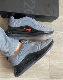 Tenisky Nike Air 720 - 6