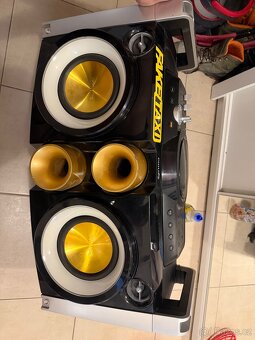 Philips FWP2000/12 Hi-Fi minisystém - 6