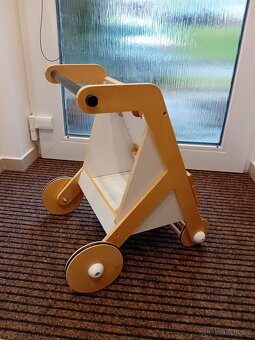 Dětské chodítko. - 6