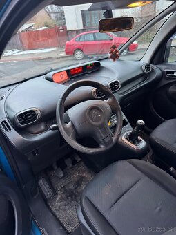 BMW i3 125kw 120AH 2019 najeto 120t - 6