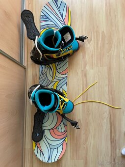 Set junior snowboard prkno+vázání+boty - 6