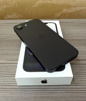 Apple iPhone 16e 128GB, zánovní, komplet, záruka - 6