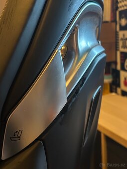 Sedačka Mercedes Benz C63 AMG - 6