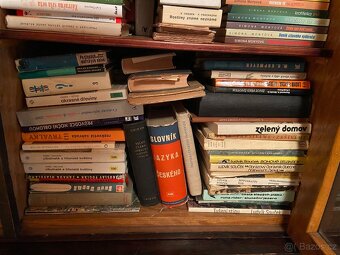 Různé knihy - 6