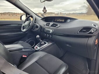 Renault Scénic, Dynamique - 6