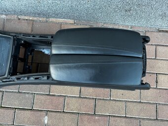 BMW X5 e70 sedačky interier - 6