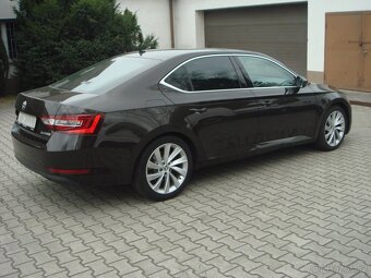 Škoda Superb 2.0tdi 110kw Elegance 2015 142tkm manual - 6