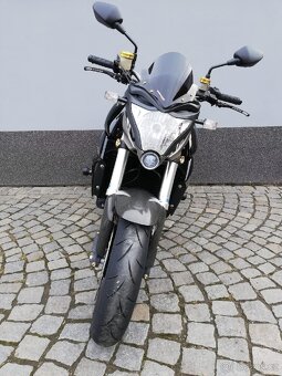 Honda cb1000r - 6