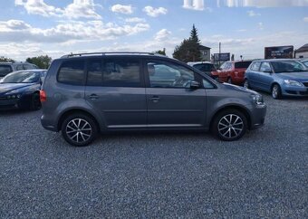 Volkswagen Touran 2.0 TDI DSG, Klima, Tažné.serv nafta - 6