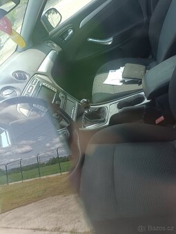 Ford Mondeo 1.8 TDCi na díly - 6