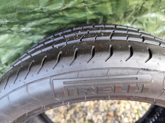Letní pneu 245/40/18 - 6