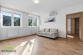 Pronájem, byt 2+kk, 50 m2 + terasa 16 m2 + parkovací místo - - 6