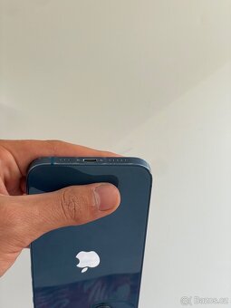 Prodam iPhone 13 modrý 128 GB - 6