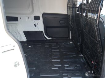 Opel Combo 1.4T CNG , 88 kW CNG + benzín, 2017 - 6