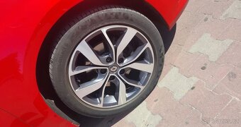 Renault Megane ENERGY TCe 130 BOSE EDITION - 6