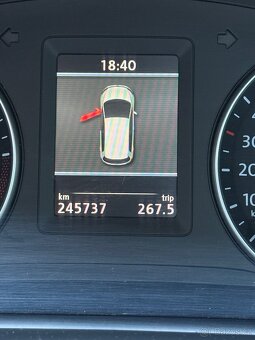 Volkswagen Touran 2014/ 103 kw/ DSG - 6
