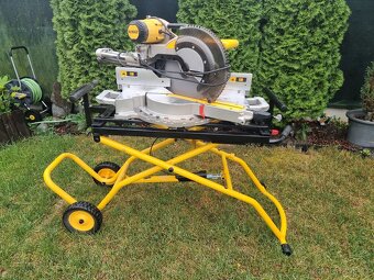 DeWALT DWS780 Pokosová pila s posuvem (1675W/305mm) - 6