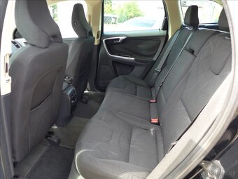 Volvo XC60 2,0 D 5ti válec, 1.MAJITEL - 6