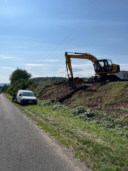 Prodám JCB JS 175 W - 5700 motohodin - BEZ AD BLUE - 6