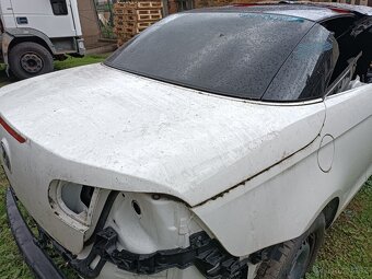 VW EOS - Dveře + víko kufru bílá LB9A - 6