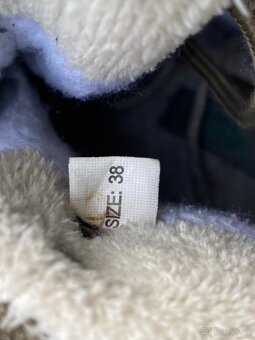 Outdoorové turistické zimní zateplené vysoké boty 38 - 6