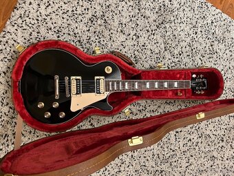 Gibson Les Paul Classic Ebony Black - 6