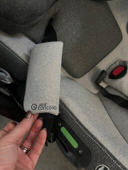 Autosedačka pro miminko Koos i-Size R1 0-13 kg - 6