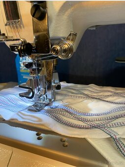 Průmyslový coverlock Jack W4-D-01GBX356 - 6