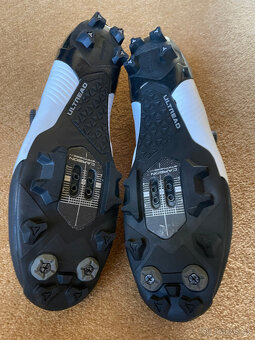 Cyklotretry SHIMANO XC9 - 6