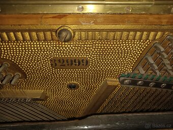 Piano Petrof - 6