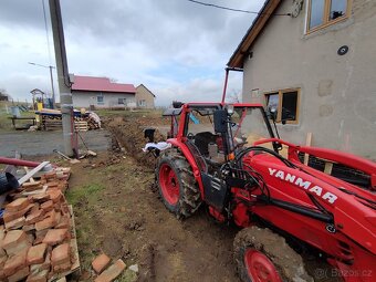Traktor Yanmar AF30 s originálním nakladačem, podkopem - 6