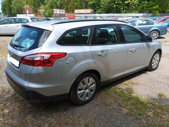 Ford Focus IQDB1L - 6