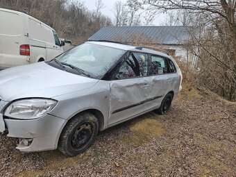 Škoda fabia - 6