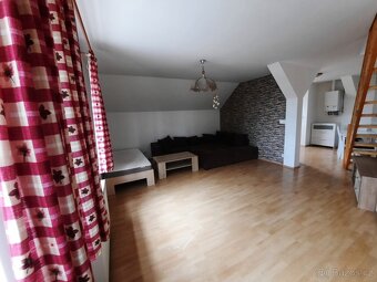 Prostorný mezonetový APARTMÁN 2+1 64 m2 přímo pod lanovkou - 6