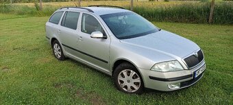PRODÁM ŠKODU OCTAVIA II COMBI - 6