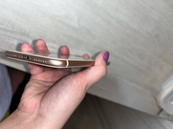 iPhone 8 (256GB) - 6