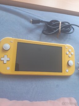 Nintendo switch lite + 256gb 20 hrama na sd kartě pres účet - 6