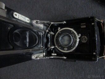 PRODÁM VINTAGE SKLÁDACÍ FILMOVÁ KAMERA VOIGTLANDER AVUS - 6