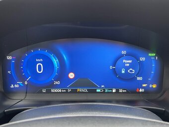 Ford Kuga 2,5 Plug-in HYBRID - 6