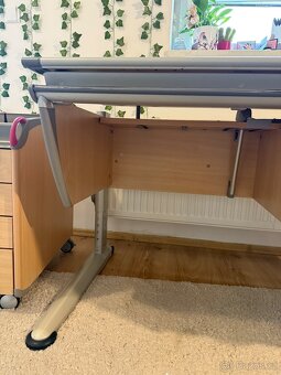 Rostoucí psací stůl - 6