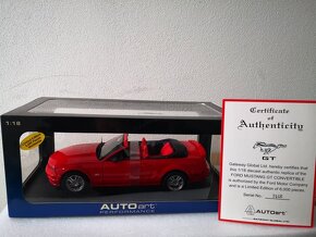 1:18 Autoart, Minichamps Ford - 6